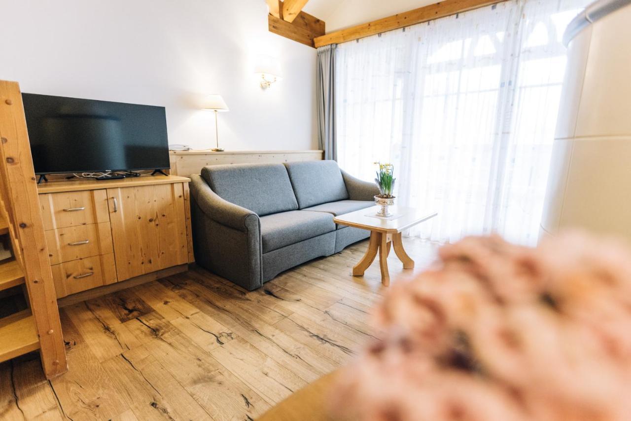 Hotel Tenz 2025 Montagna Zewnętrze zdjęcie