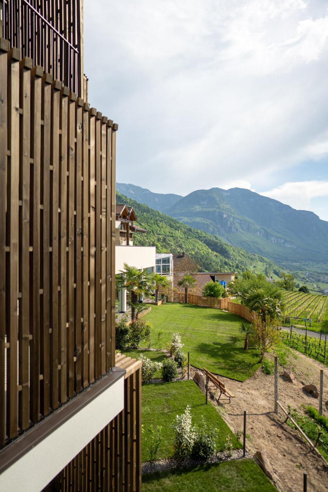 Hotel Tenz 2025 Montagna Zewnętrze zdjęcie