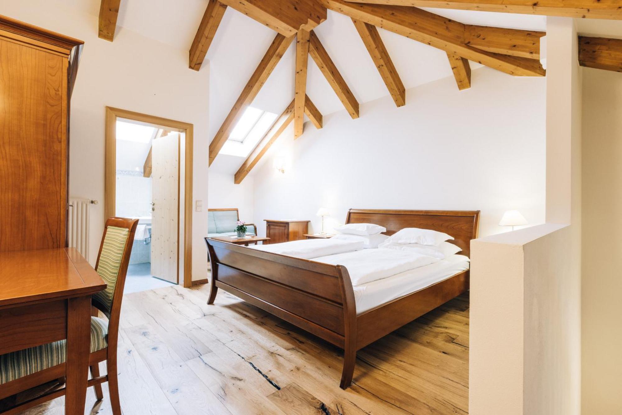 Hotel Tenz 2025 Montagna Zewnętrze zdjęcie