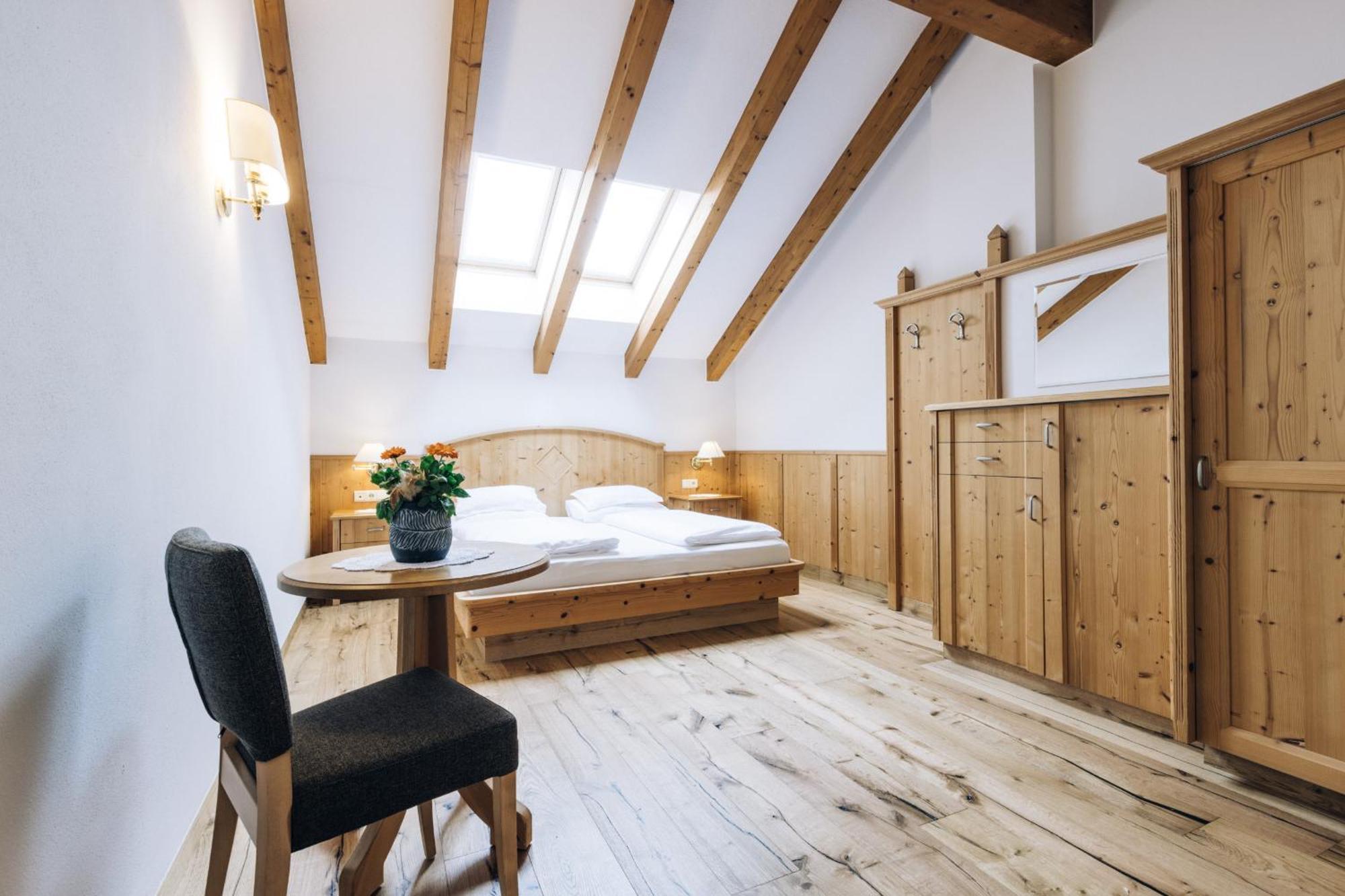 Hotel Tenz 2025 Montagna Zewnętrze zdjęcie
